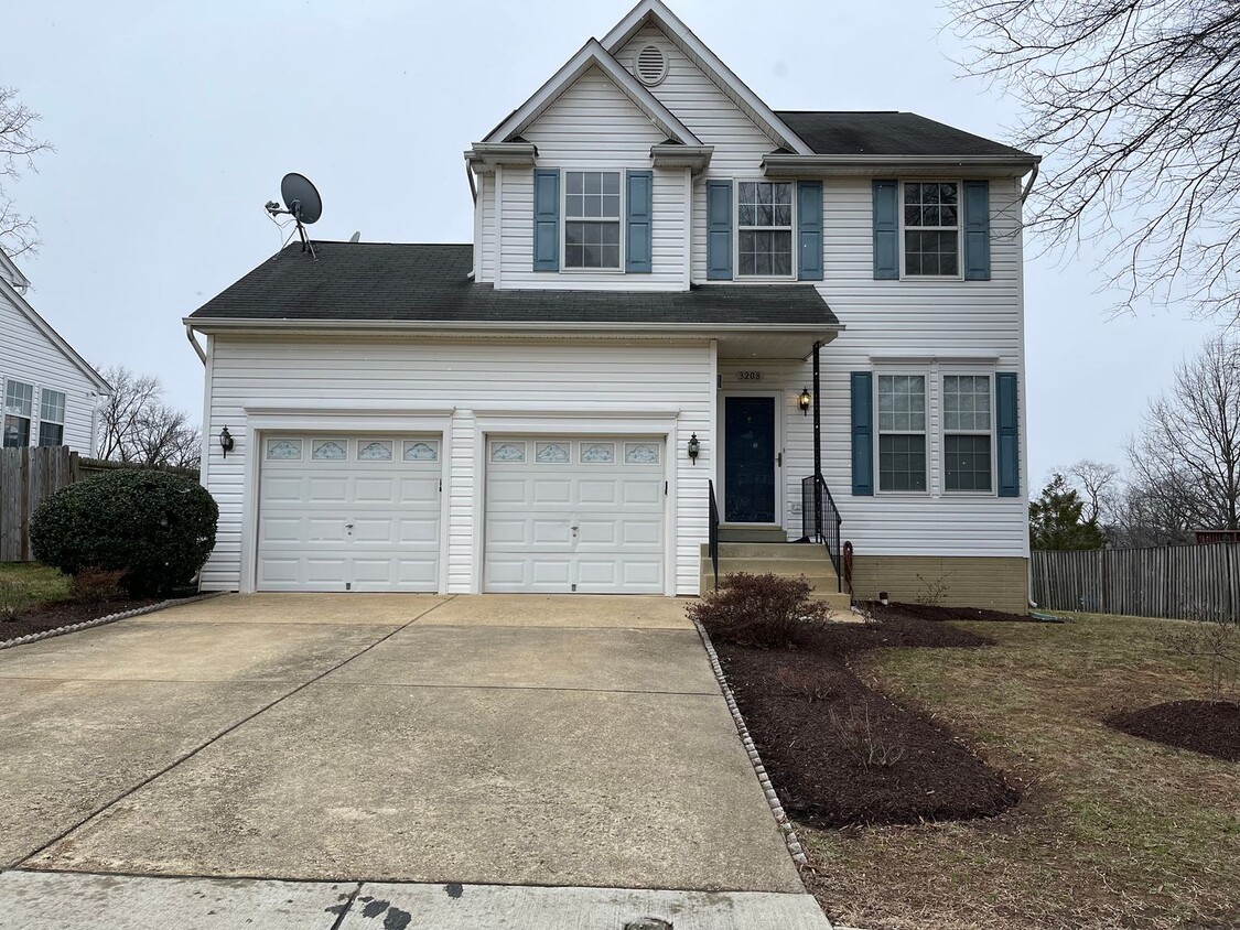 Spacious & Updated Home in the Heart of Hyattsville - Spacious & Updated Home in the Heart of Hyattsville