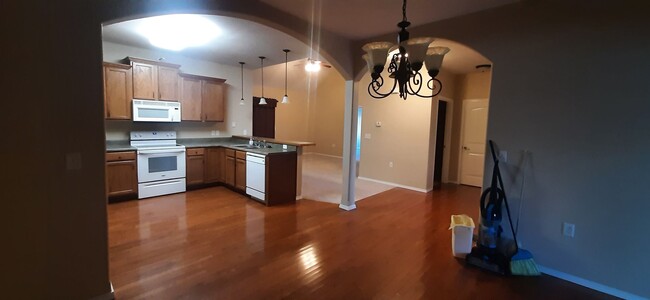 Foto del edificio - 2 bedroom, 2 bathroom condo in 55+ communi...