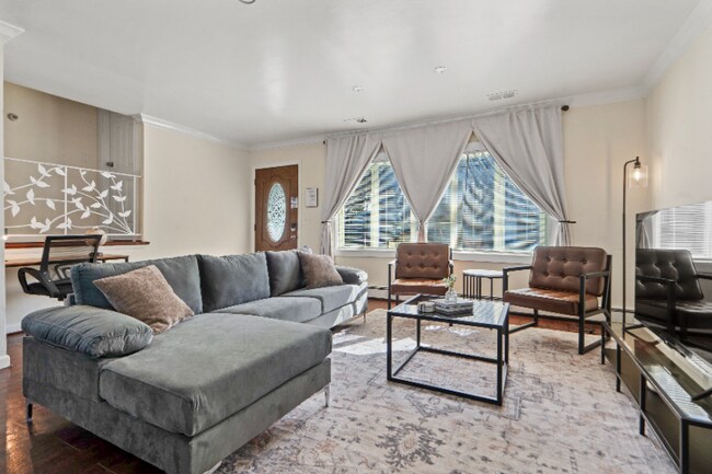 Foto del edificio - 9103 Columbia Ave