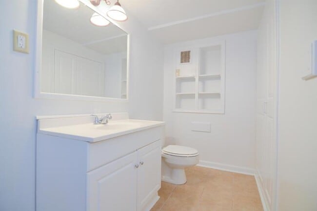 Foto del edificio - 3212 Leslie St