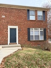 Building Photo - 236 Wayne Dr