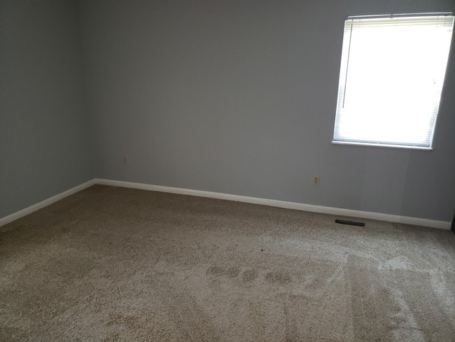Bedroom 1 - 437 S Clay Ave