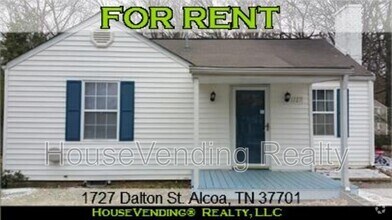 Building Photo - 1727 Dalton St