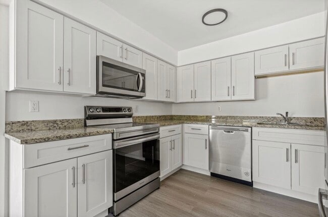 Foto del edificio - 230 SW 13th Ave