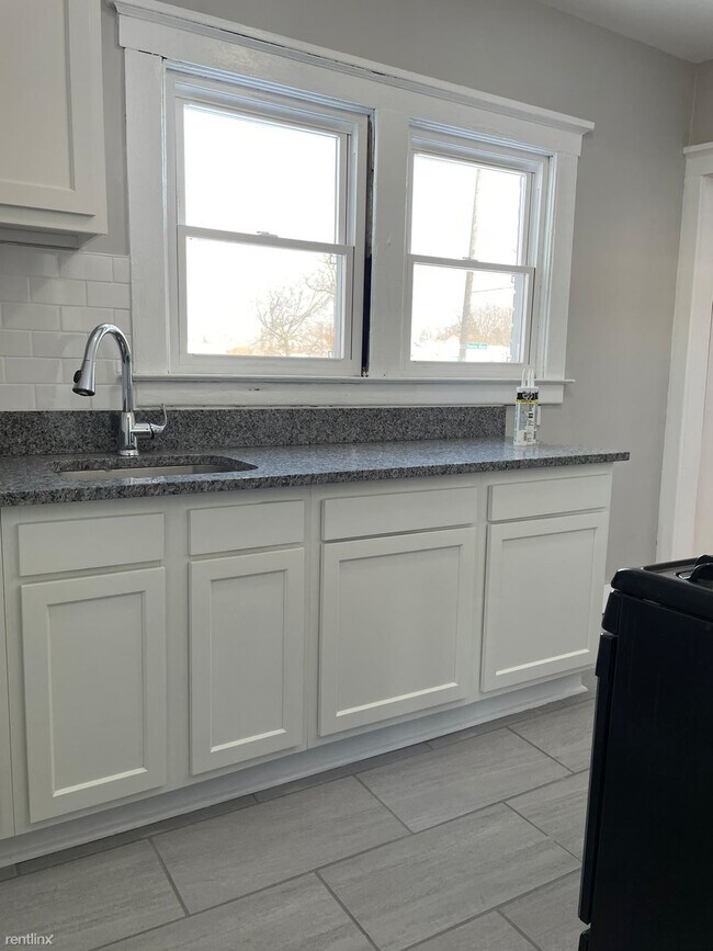Foto del edificio - 3 br, 1 bath House - 7633 Woodrow Wilson St