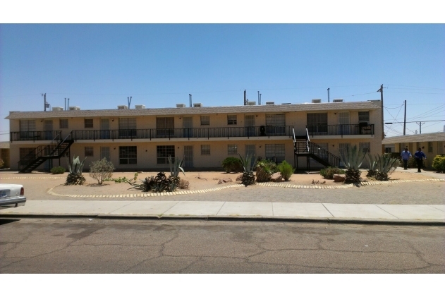 Building Photo - 8900 Lawson St