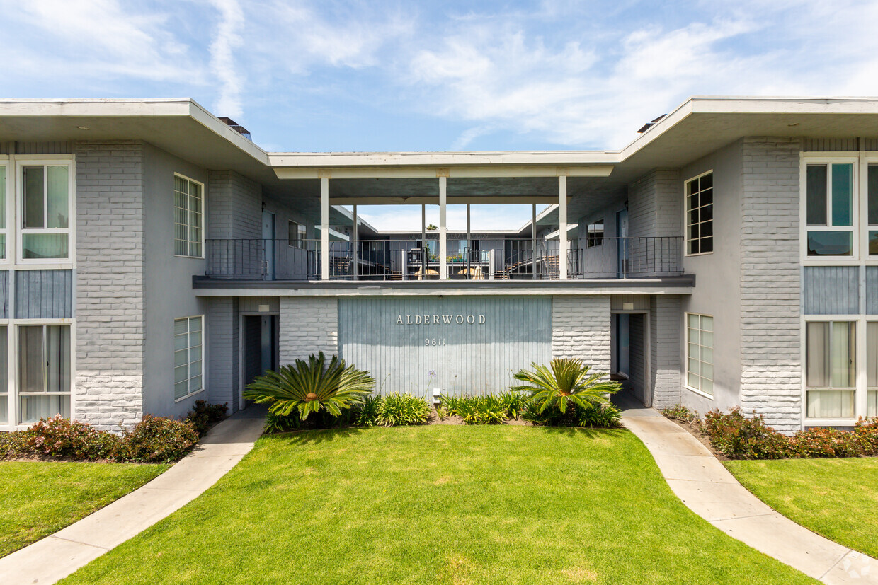 Building View - Alderwood