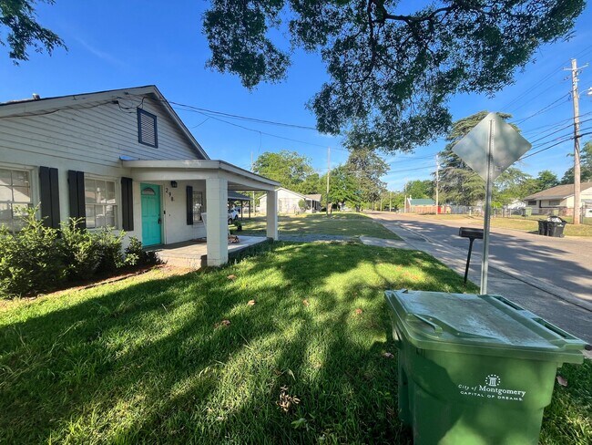 Foto del edificio - 298 Broadway St