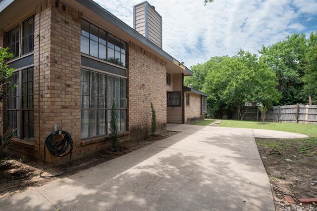 Foto del edificio - 1355 Glencliff Cir
