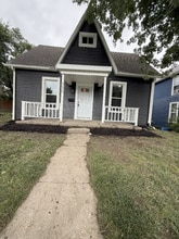 Building Photo - 532 E Chillicothe Ave