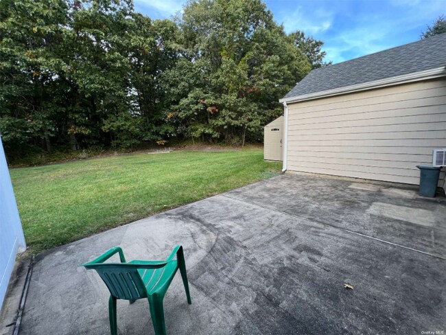 Building Photo - 29 Springmeadow Dr