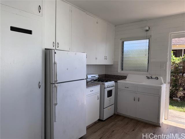 Building Photo - 2624 Nahaku Pl