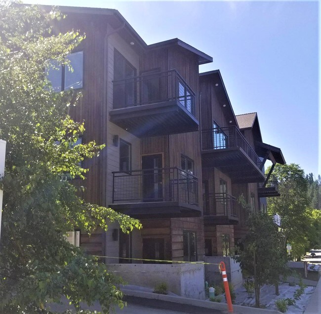 Lake Apartments Apartments Coeur d'Alene, ID