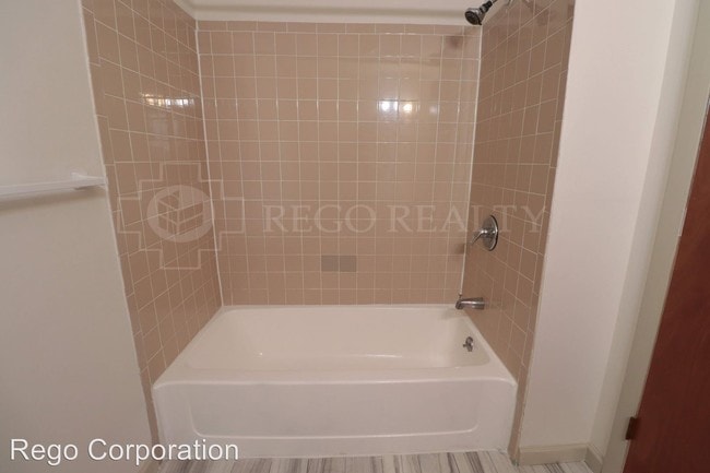 Foto del edificio - 517-523 Park St