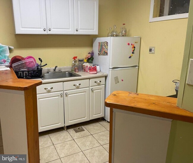 Foto del edificio - 28904 Ridge Rd