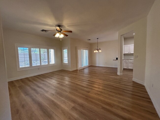 Building Photo - 9517 City Hill Ct