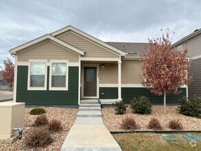 Building Photo - 1125 Hummingbird Cir