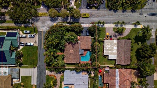 Foto del edificio - 700 NE 26th Ave