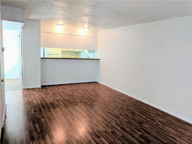 Foto del edificio - 6240 Wheaton Dr