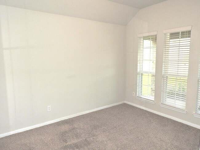 Foto del edificio - 20615 Iron Timber Ln