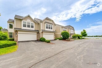 Building Photo - 347 Devoe Dr