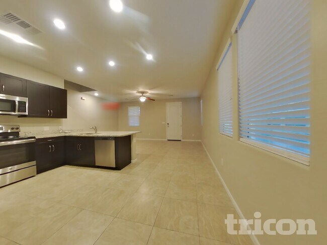 Foto del edificio - 12539 W Hummingbird Terrace