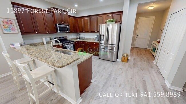 Building Photo - 11897 Forest Park Cir