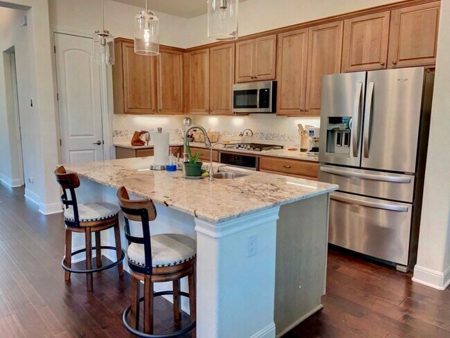 Foto del edificio - 5245 Lusso Trl