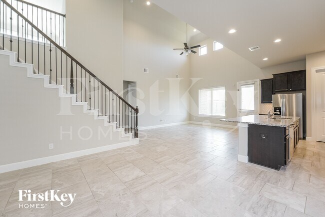 Building Photo - 1126 Orange Dawn Dr