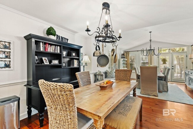 Building Photo - 2 Echo Ln