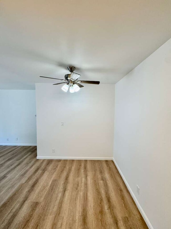 Building Photo - 495 Ignacio Blvd