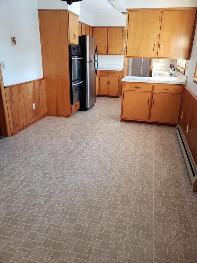 Dining Room - 90 Water St