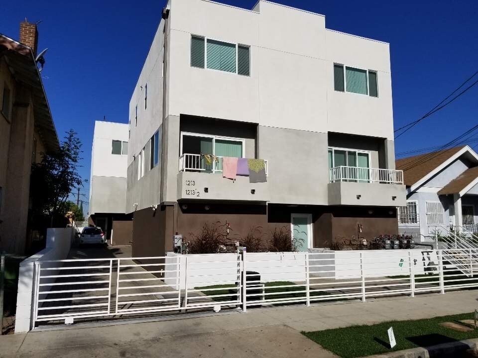 Foto principal - 1211 Fedora St