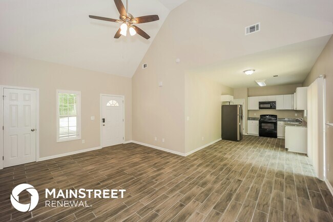 Foto del edificio - 99 Susie Pl