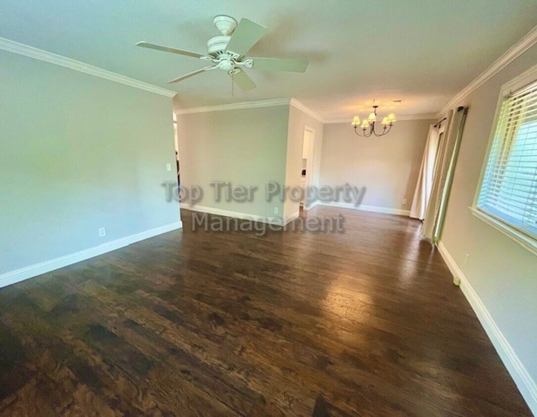Building Photo - Beautiful 2 Bd/2 Ba 1036 sf Walnut Creek t...