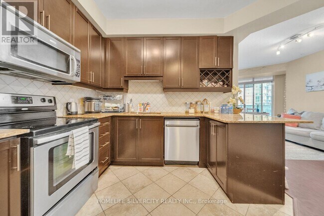 Building Photo - 80 Absolute Ave