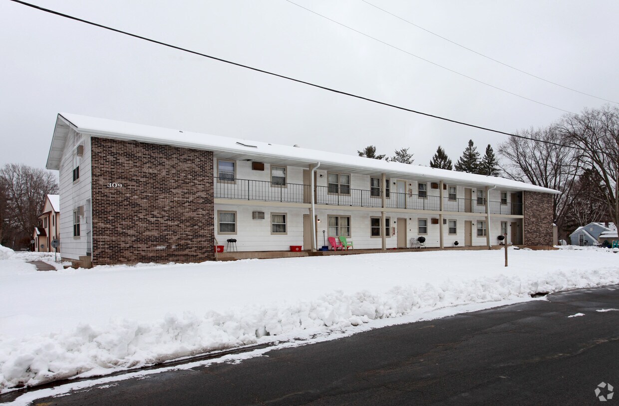 Foto principal - 309 19th Ave W
