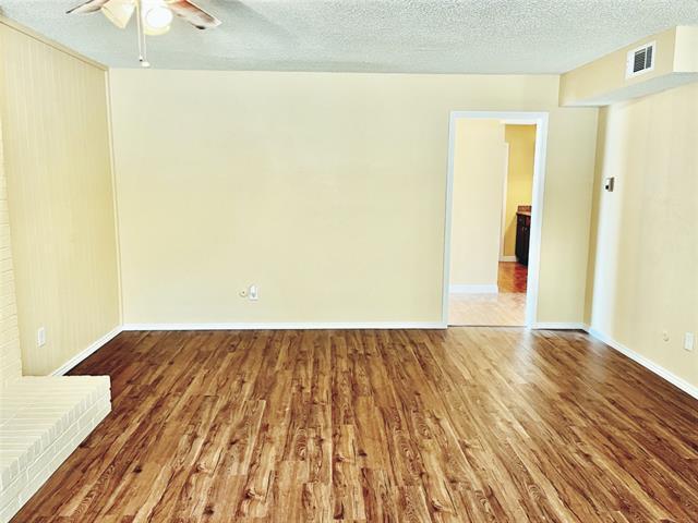 Building Photo - 4401 Altamesa Blvd