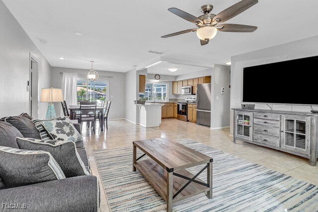 Foto principal - 3522 SE 17th Ave