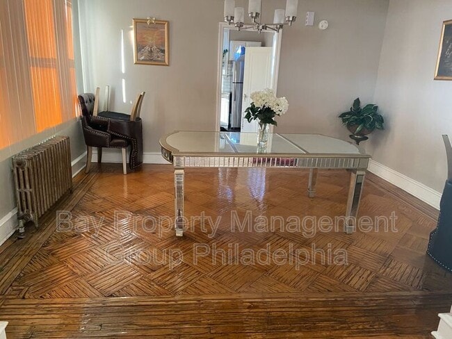Building Photo - 1451 Conlyn St