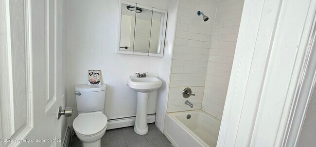 Building Photo - 315 Aswell Ct