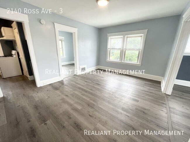 Foto del edificio - Charming 1-Bedroom Apartment in Norwood, Ohio