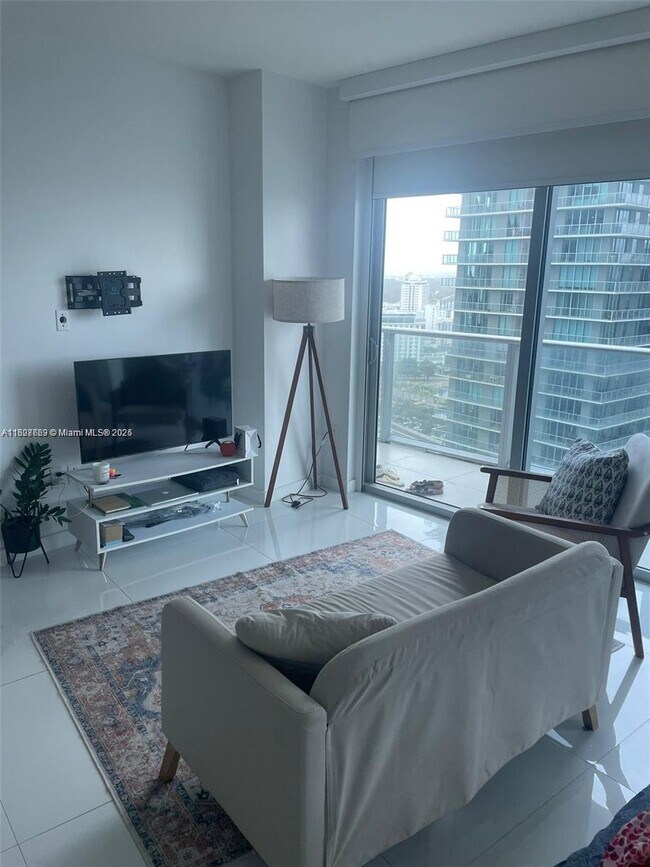 Foto del edificio - 1100S S Miami Ave
