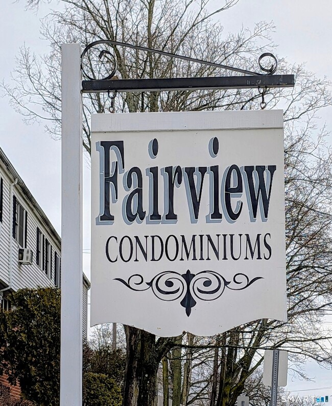 Building Photo - 95 Fairview Dr