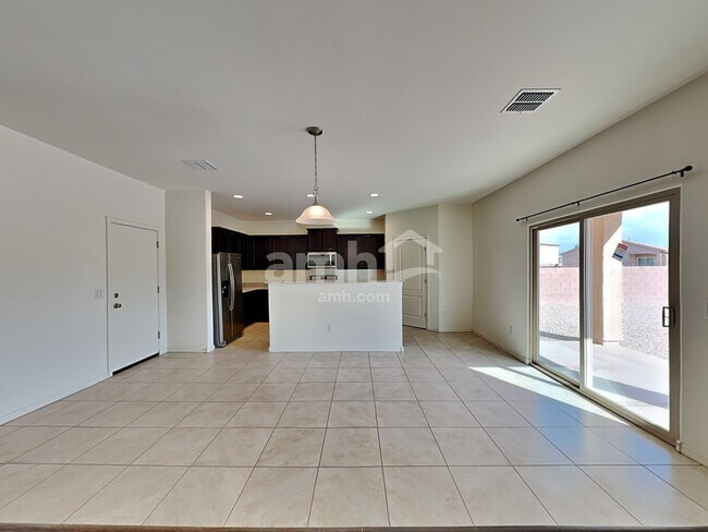 Building Photo - 11691 West Thomas Arron Drive
