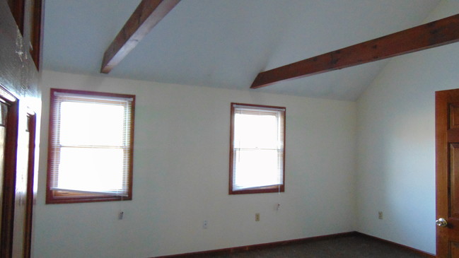 Building Photo - Briarwood