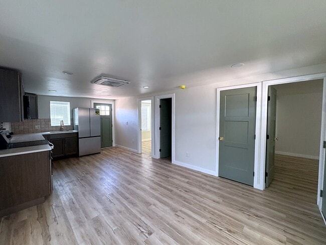 Building Photo - 1804 Slate Ave NW