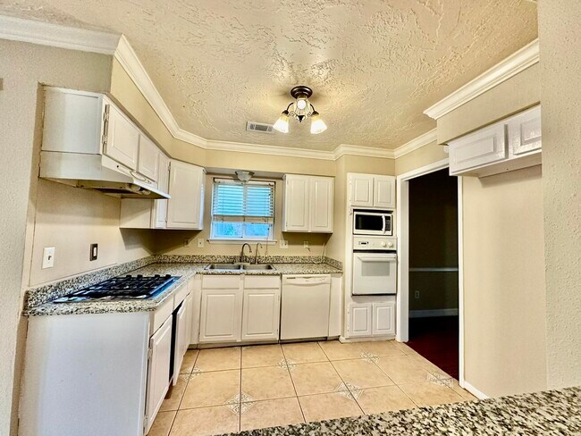 Foto del edificio - 3110 Indian Wells Ct