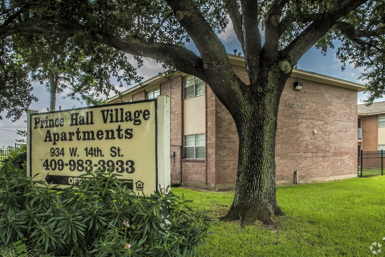Foto del edificio - Summit at Prince Hall Apartments