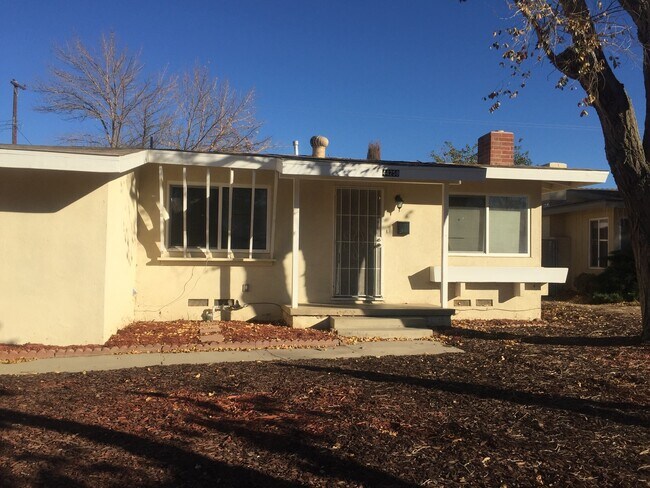 Building Photo - Beautiful 3 bedroom home in Lancaster